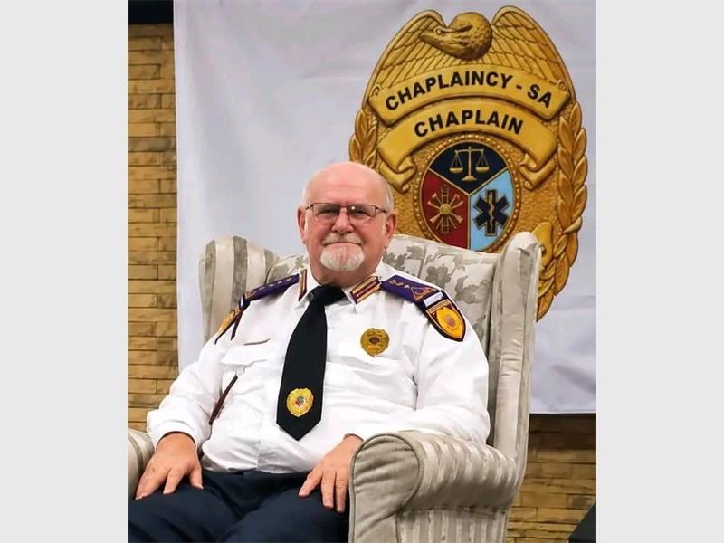 Heidelberg resident Cmdr. Dr. Johan Lockem has been honoured with three national awards, including Chaplain of the Year, in recognition of his lifelong dedication to spiritual care, hospice ministry and serving communities with compassion.
