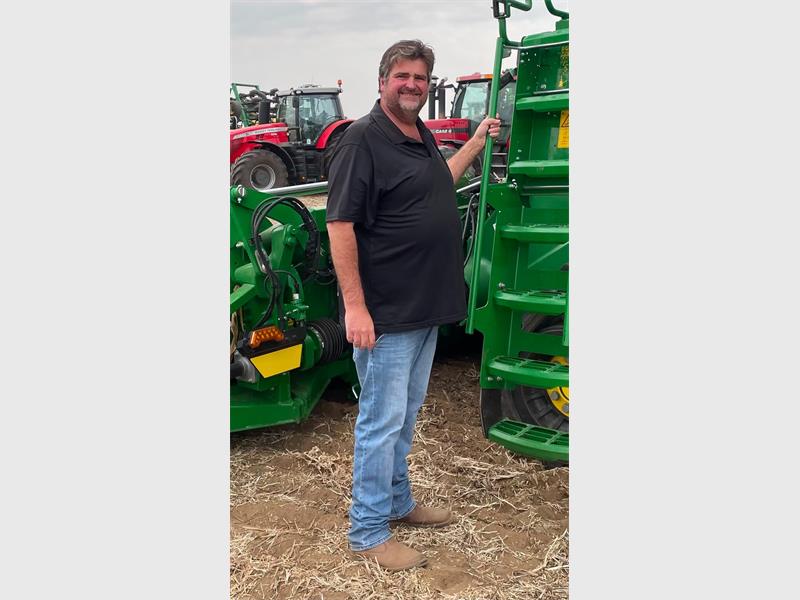Known for his integrity, hard work, and commitment to the transport industry, Munro leaves behind a lasting legacy in Heidelberg and beyond.