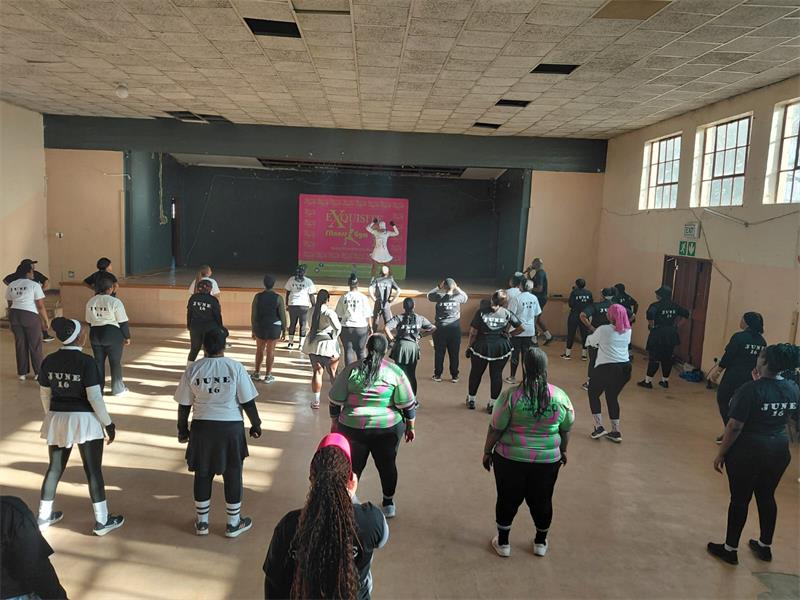 After being postponed three times, the Lesedi Aerobics Movement's inaugural Mandela Day Bootcamp fundraiser exceeded expectations as residents of all ages gathered at Ratanda Old Hall to promote healthy living, community unity and Mandela Day spirit.
