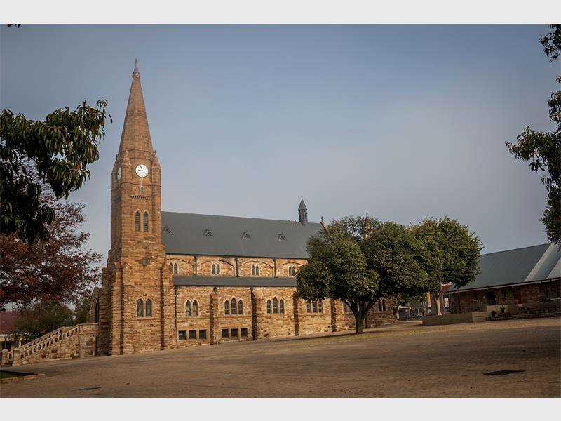 Die Heidelberg Hospice se Kuns- en Kultuurmark bied meer as kuns en kultuur. Besoekers kan ook Heidelberg se fassinerende geskiedenis per bus of te voet saam met plaaslike kenners ontdek.