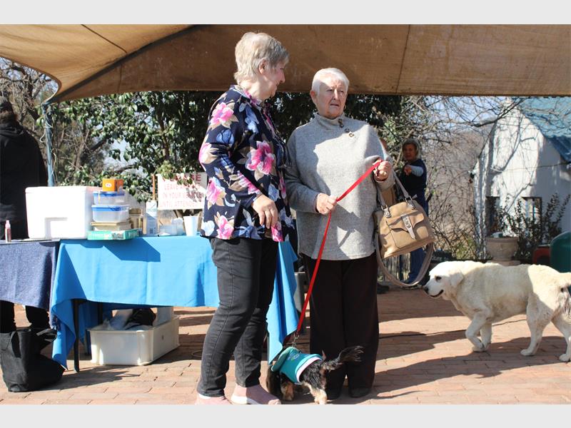 Residents turned out in large numbers to support the Heidelberg SPCA's Mandela Day fundraising event, purchasing pre-loved books and household items while helping raise vital funds for animals in need.