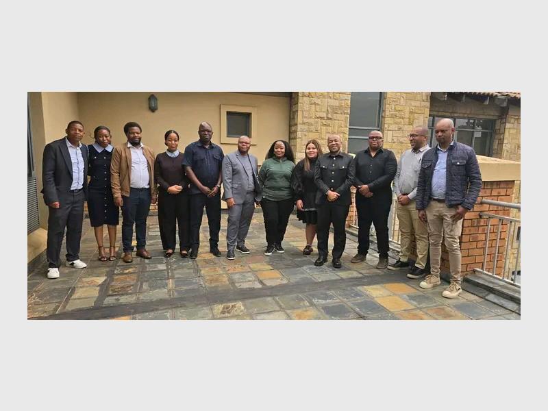 A high-level meeting between municipal leadership and water executives addresses recurring supply interruptions affecting residents and local businesses.