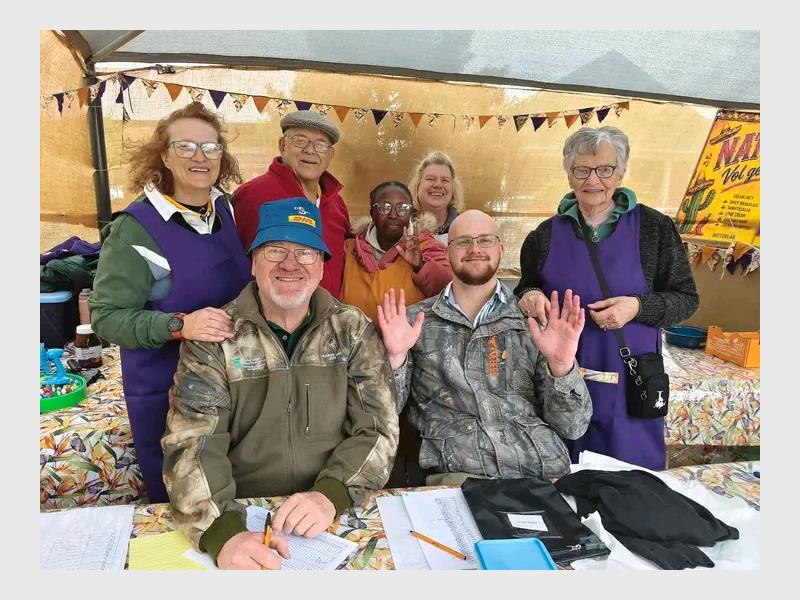 The Klip Kerk in Heidelberg was buzzing with activity on September 5, as residents gathered for a morning of cake decorating, stalls, music, entertainment and community fellowship.