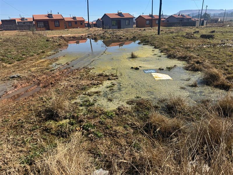 VOCMA has given Lesedi Local Municipality 14 days to explain why enforcement action should not be taken over raw sewage flowing into the Blesbokspruit following Deputy Minister Jack Bloom’s visit to Ratanda.