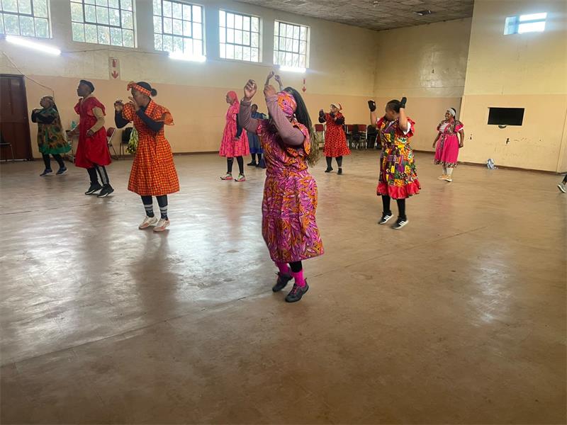 Women and residents came together at the Ratanda Multi-Purpose Centre in August for an energetic makoti challenge, celebrating Women’s Month through fitness, fun and community spirit.