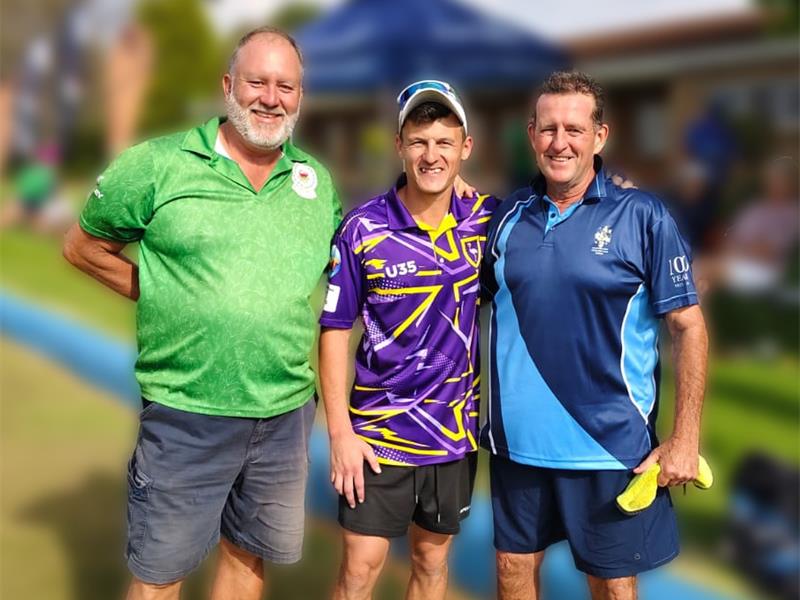 Bedfordview’s Brian Dial beat 36 of the region’s top bowlers to claim the Suikerbosrand Singles Qualifier title at Heidelberg Bowling Club, defeating defending champion John Molupi before securing a straight-sets victory in the final against Vernon Wolstenholme.