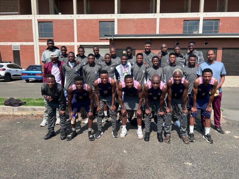 Benoni Cambridge United overcame a first-half red card to secure a convincing 4-0 victory over Jealous Down FC. They now turn their attention to a crucial top-of-the-table clash against Luso Africa in Nigel on October 24.