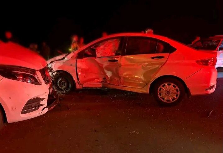 Several people sustained minor injuries in a four-vehicle collision on the R42 near Trompie Gras on October 9. The accident was the second reported in the area in less than two weeks, prompting renewed calls for motorists to exercise caution, especially at night.