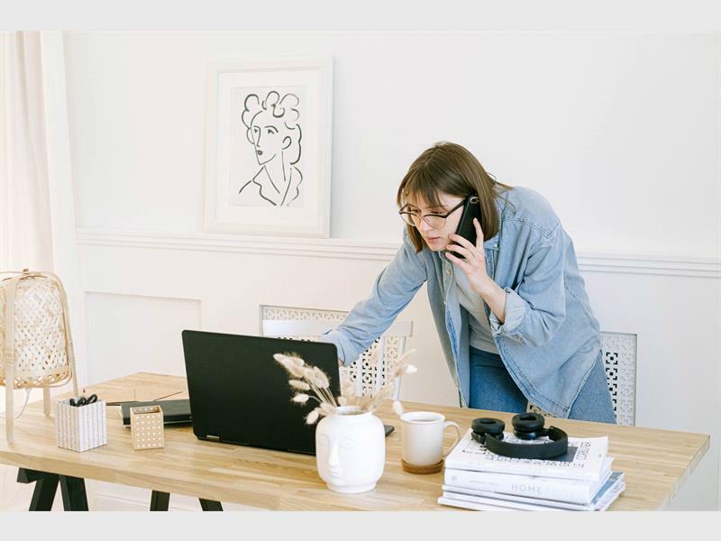 pexels-ivan-samkov-_52954