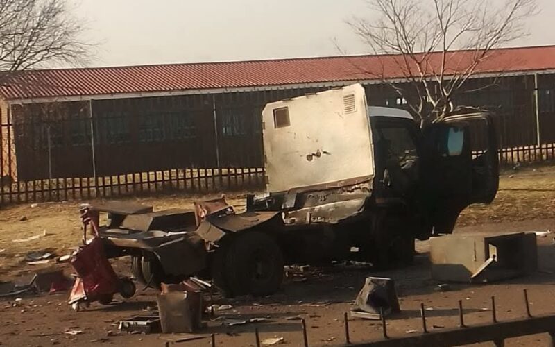 A G4S security guard was injured after suspects bombed a cash van and fled with an undisclosed amount of money in the latest armed robbery on Mahoro Street.