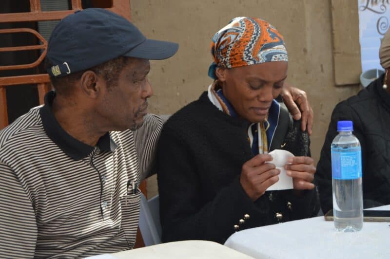 Eight-year-old Larona Musa Mapheelle died after being struck by an unsecured football goalpost during break; the Gauteng Department of Education is to launch an independent investigation.