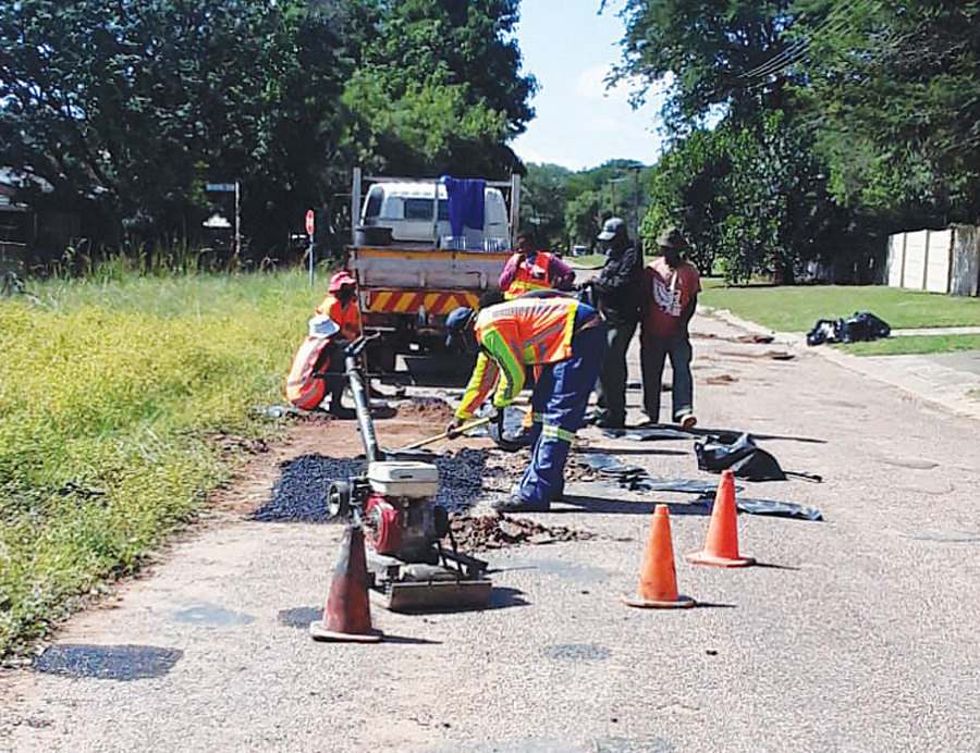 Slag Gate Inwoners herstel nóg slaggate | Die Pos