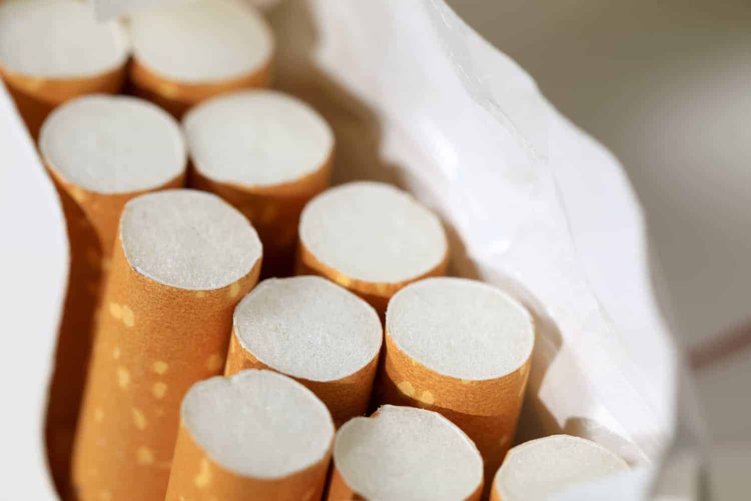 Esse Cigarettes Argued Quality Tags Vigintuple Meaning Vintage 1960s Magazine Print Ad WINSTON Cigarettes Golf Couple Mancave Australia Esse Cigarette Flavors List