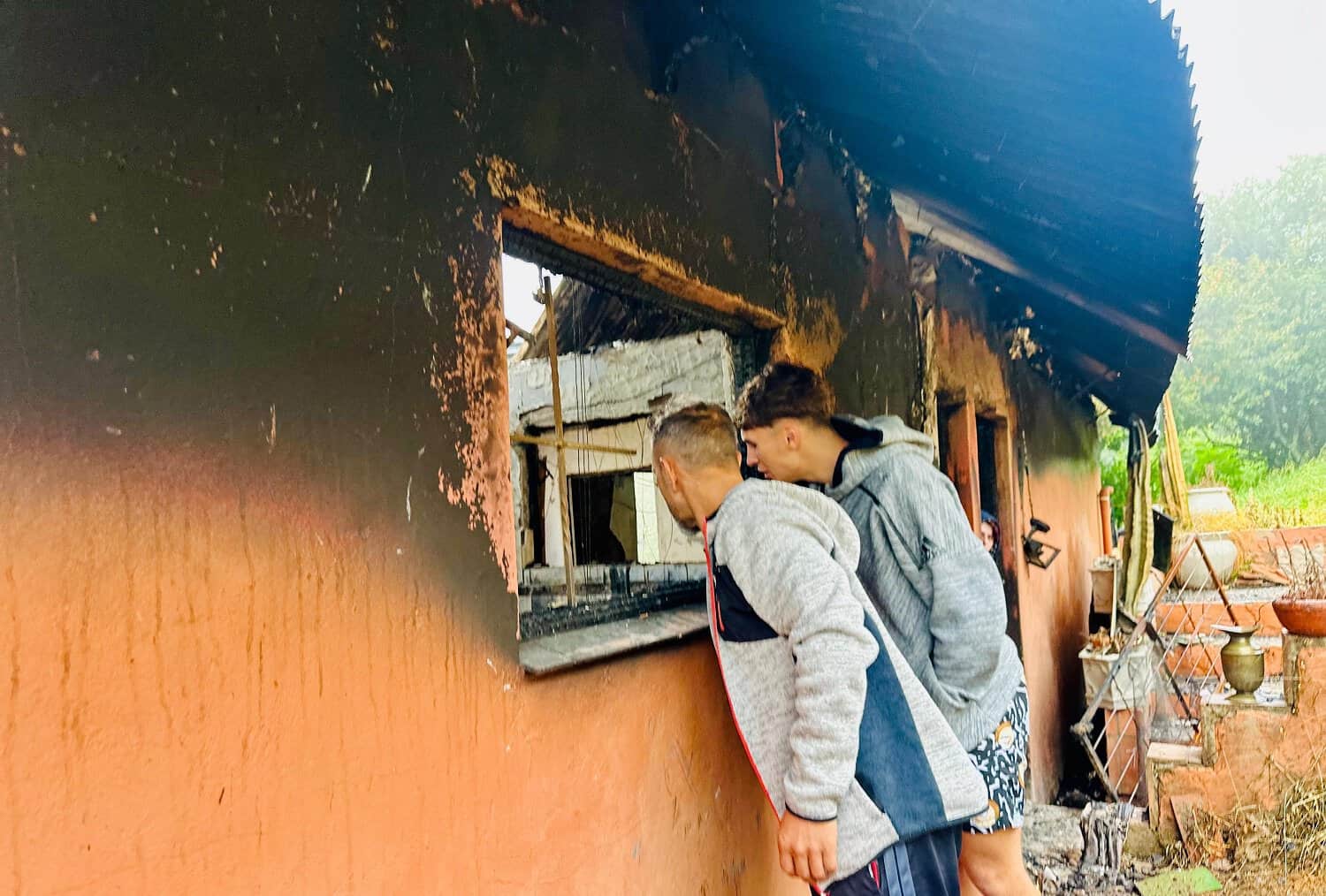 WATCH | Outpouring of support for family after their home was gutted by ...