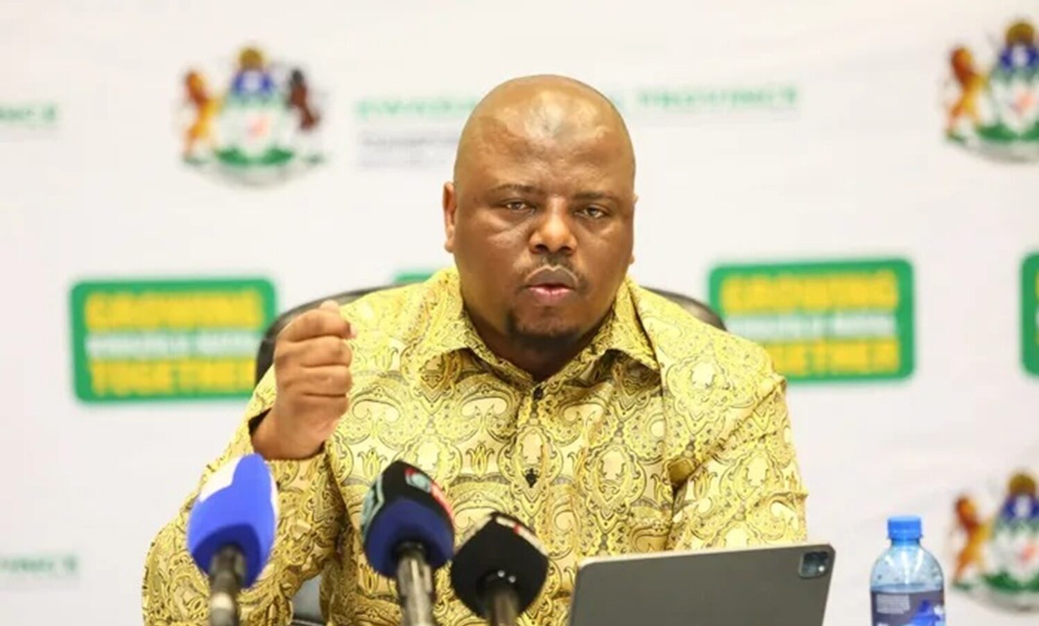 Hlomuka moves to end Umkhumbane school chaos