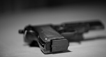 Gun