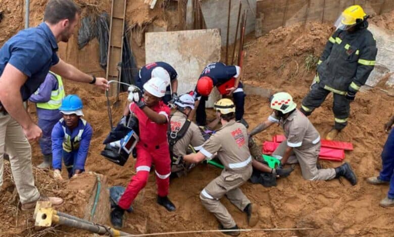 Ballito construction site temporarily halted after bank collapse | The ...