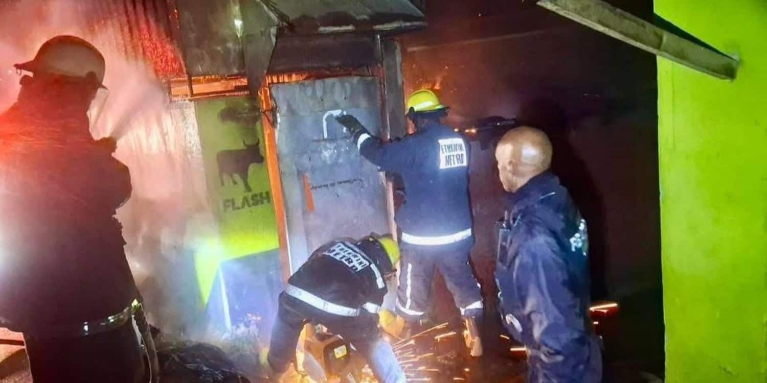 Suspected burglar killed in cosmetics shop fire