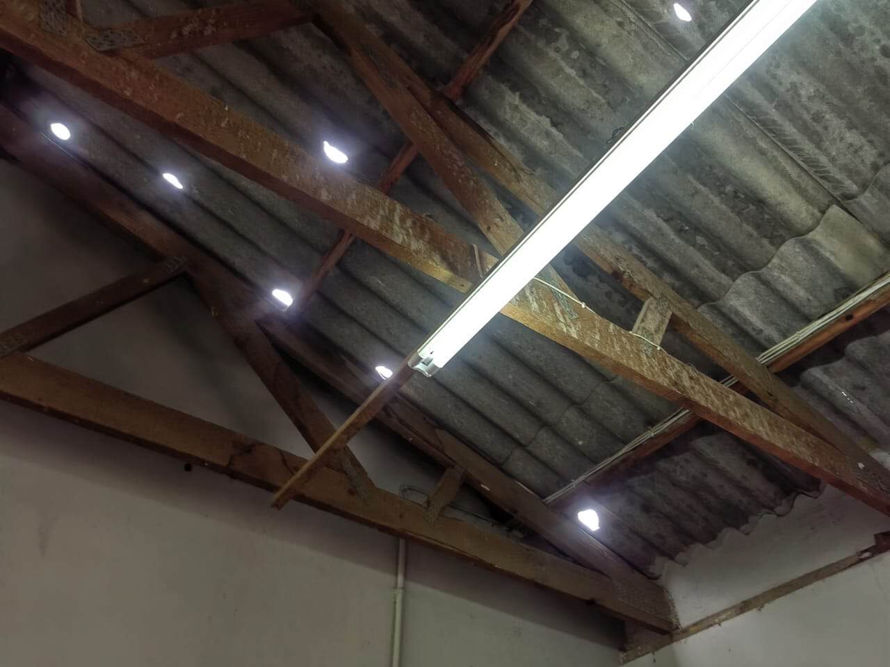 Asbestos-roofed Mpophomeni schools still awaiting storm repairs