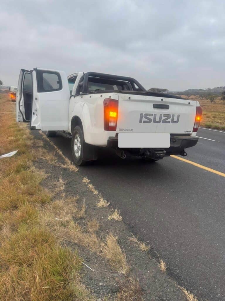 The abandoned Izuzu bakkie that police found a banner and stones inside. Photo KZN SAPS
