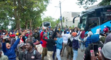 Buses dispatched by the Government of Malawi to facilitate the repatriation of Malawian nationals who have been camping in Sherwood have started arriving.
