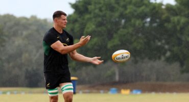 South Africa's Elrigh Louw attends the team's captains run at the Brisbane Grammar Playing fields in Brisbane on August 9, 2024, ahead of the Rugby Championship match between Australia and South Africa. (Photo by Tertius PICKARD / AFP) / -- IMAGE RESTRICTED TO EDITORIAL USE - STRICTLY NO COMMERCIAL USE --