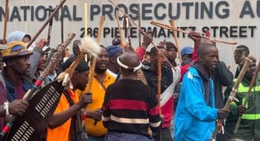 Hundreds of Amabutho members. Photo: Justin Goldstone
