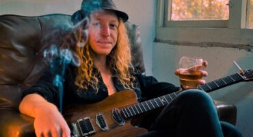 Rusty Red will be performing at the Cool Oaks Festival at the end of June. Photo: Supplied