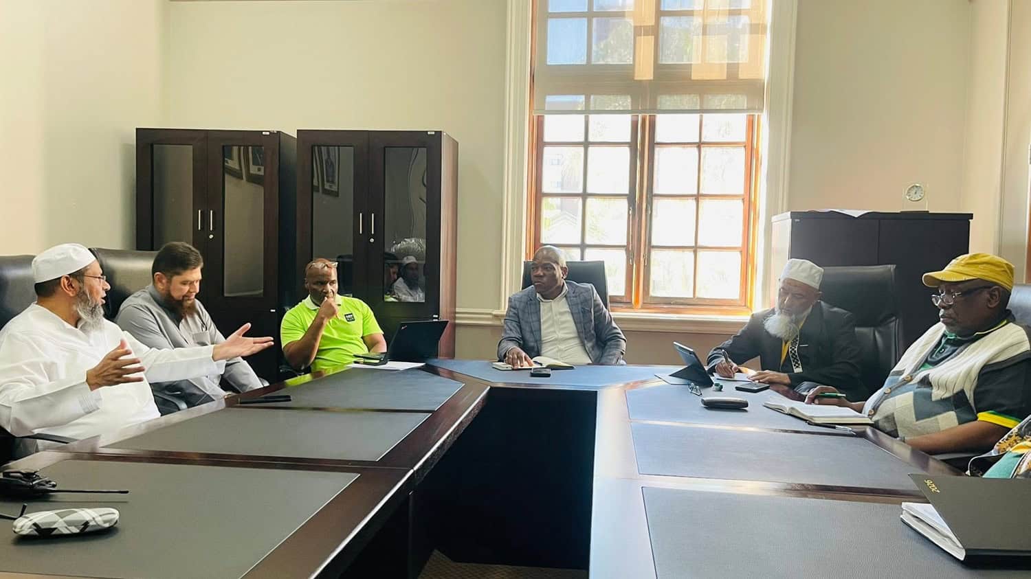 WATCH | Property owners join drive to safeguard Durban CBD businesses