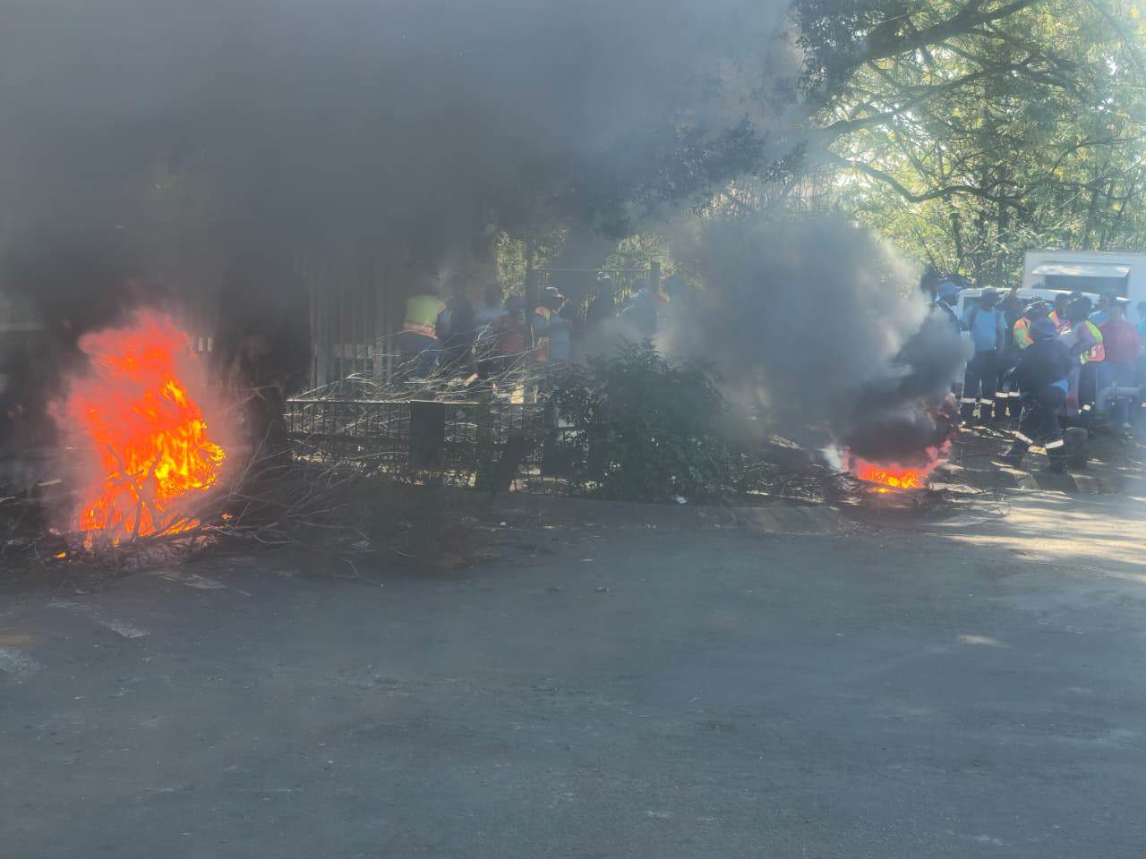 WATCH | Msunduzi waste management workers’ protest continues