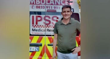 neighbour Jacques Joubert pulled the child from the water and immediately began cardiopulmonary resuscitation (CPR).