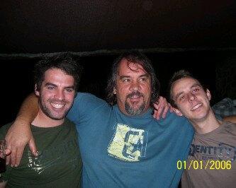 André Jordaan (middle).