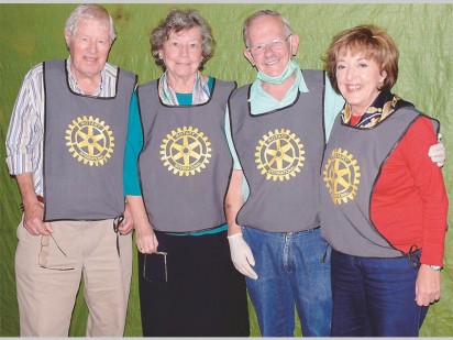 These Rotary members of Krugersdorp who dedicated their time are Heins and Elisabeth Franke with Dr David Jankelowitz and Chloë Zapheriou.