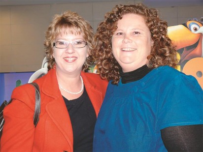 Girls night out for Elize Swart and Jeannine de Swart.