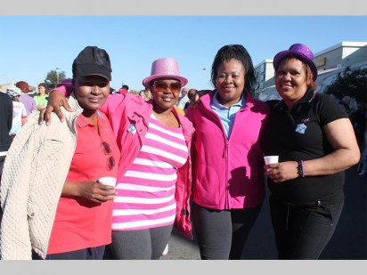 Maudisa Enoch, Bonga Mahlodisa, Precious Mantanga an Doreen Tselanyane getting ready to take part in this year's Krugersdorp Cluster fun run/walk.