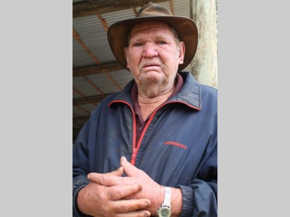 Kroningspark-inwoner Jacob Jovner is een van die inwoners wat weier om Munsieville toe te trek.