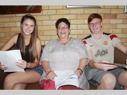 Kendall Schuster, Sharon Green (deputy principal) and David Elshove discussing the future ahead after they received their matric results with very good grades.