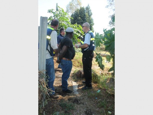 The shoeless suspect was handed over to the Krugersdorp police for questioning after he had run away for no reason.