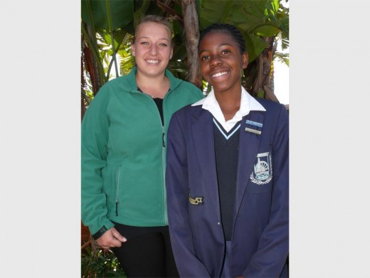 Prayer Maleu (right) is not just the headgirl of Laerskool Paardekraal who is doing well in academics, but she is also great in sport. She recently participated in the trials of the D2-championships. With her is her proud coach Naudene van Wyk.
