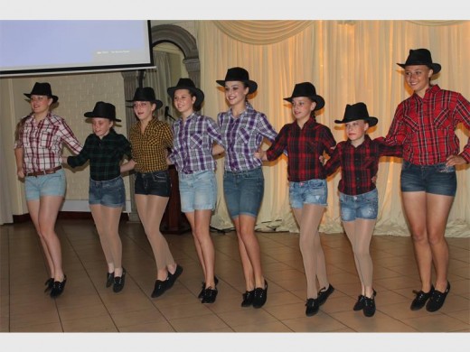 The girls from Just Dance providing some light entertainment.