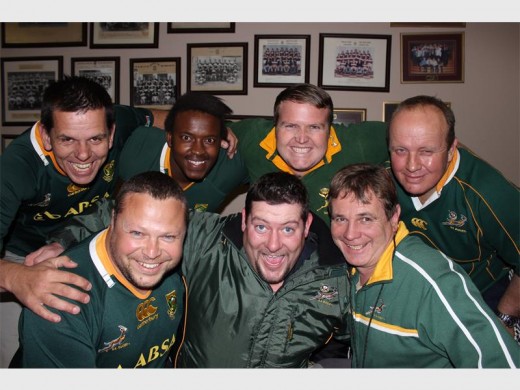 Die Wes-Rand Harlequins Rugby Klub se afrigters, Phillip de Jager, Raymond Rabbets, Paul Bouwer, Ernie Enslin, Ockie Olivier, Vincent Senosi en Tjops Nel kan nie meer wag vir die wêreldbeker nie.