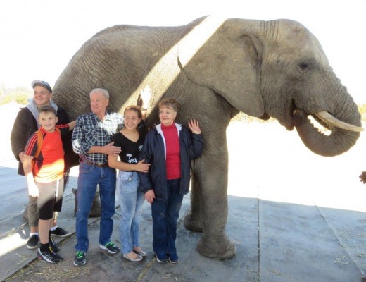 Sussie en Manna se kleinkinders, Ruben en Izelle Coetzee en Tylo Spangberg by Zebula Lodge.