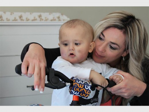 Chantelle with little Sloane.