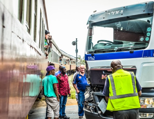 UniTrans Truck hits Reefsteamers Susuan steam train bringing guests to magaliesnurg for the day