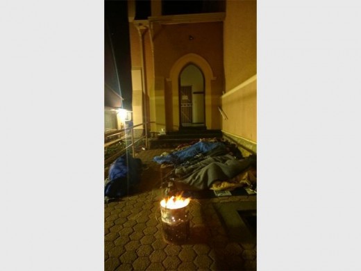 Participants will sleep on street to get a feel for the life of a homeless person.