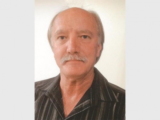 Krugersdorp DA Caucus leader, Christo Peyper, says that he would tell his younger self to remember that he is a South African first and foremost. "By remembering that, I should learn to understand each and every other South African as well. I should respect and appreciate their language, culture, beliefs and religion. Then I would tell myself that I am a very rich person. Not financially, but in time. If I begin to save as a young person, I would be financially stable when I am older."