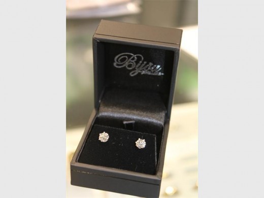 The earrings that will be sold.
