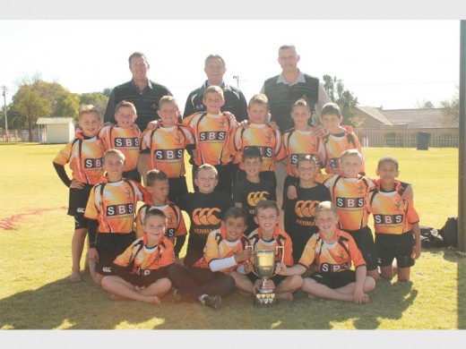 'n Trotse o.9-span met skoolhoof Wouter Immelman en afrigters Peter du Toit en Alwyn Burger.