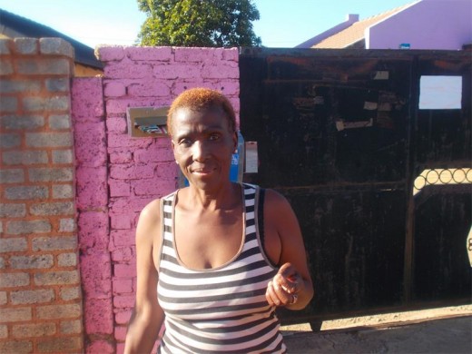 Lindiwe Ramatheba says that Eskom is not treating the community equally.