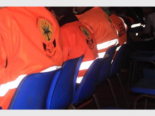 Members of the Krugersdorp CPF attended the DNA protection demonstration at Monument Primary on 27 August to freshen up on their knowledge oft DNA sampling, profiling and protection of crime scenes against contamination.